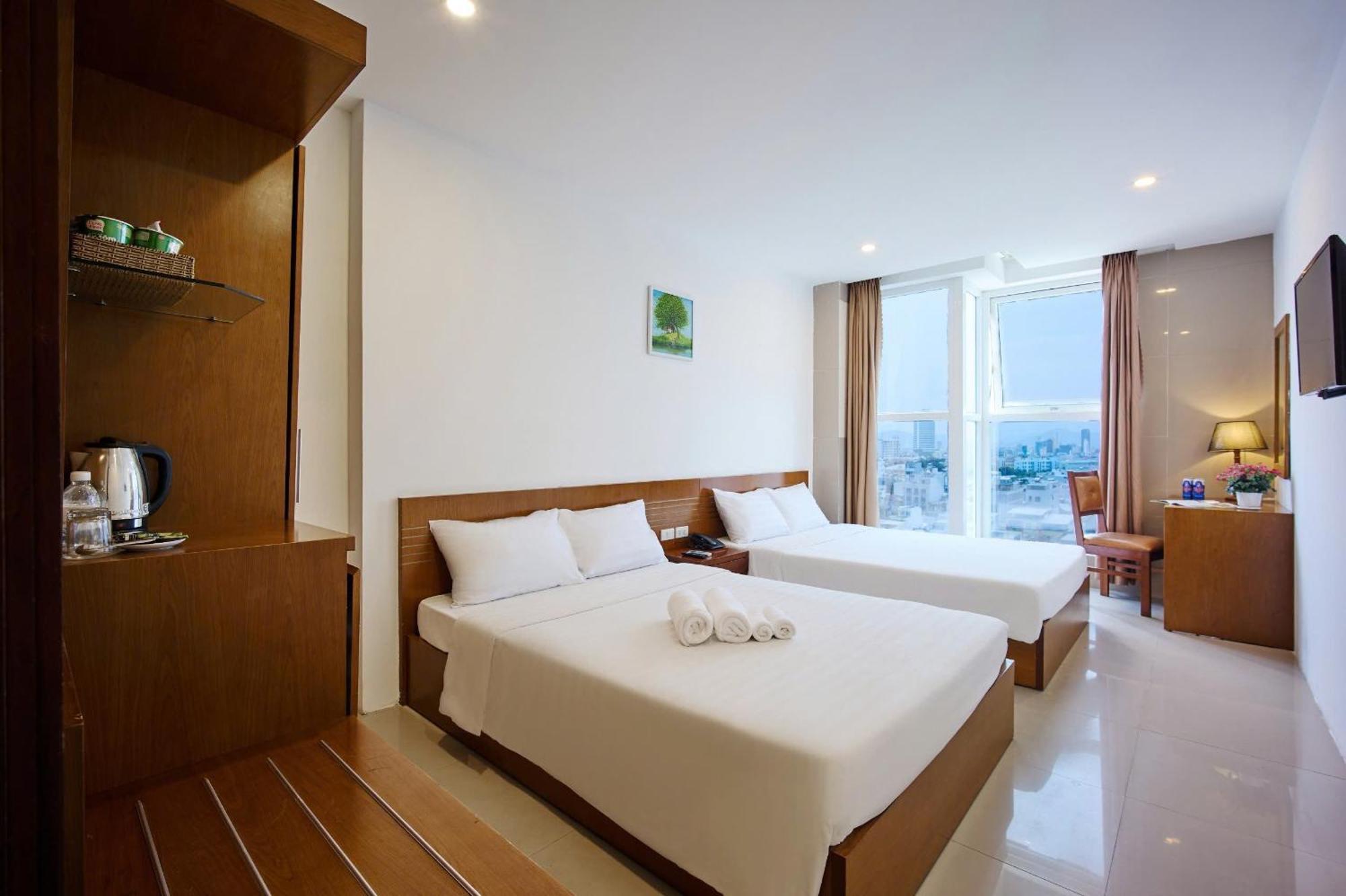 Golden Light Da Nang Hotel Buitenkant foto